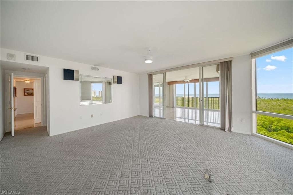 7515 Pelican Bay Blvd , Unit 10D, Naples, FL 34108 Photo