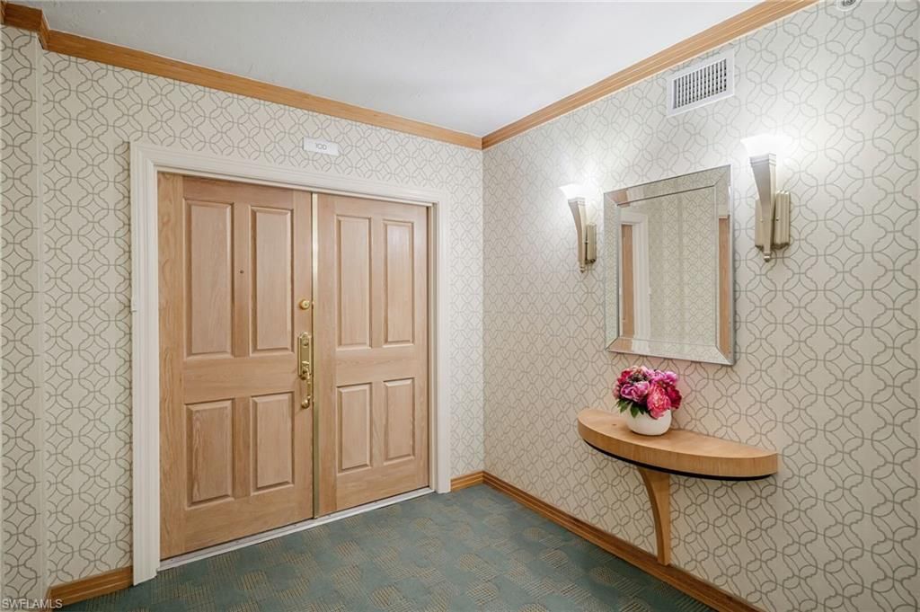7515 Pelican Bay Blvd , Unit 10D, Naples, FL 34108 Photo