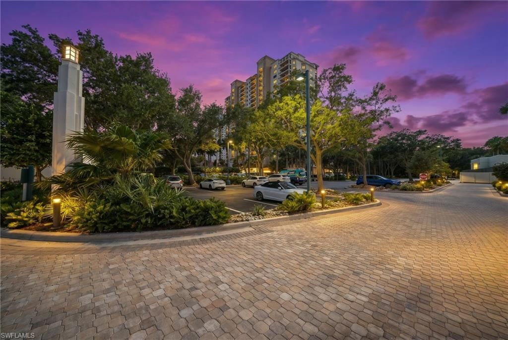 7515 Pelican Bay Blvd , Unit 10D, Naples, FL 34108 Photo