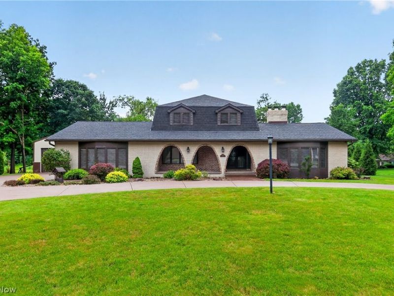 4087 Pebble Beach Drive, Canfield, OH 44406 Photo 2