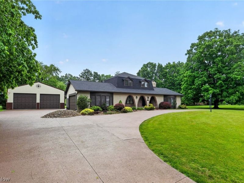 4087 Pebble Beach Drive, Canfield, OH 44406 Photo 5