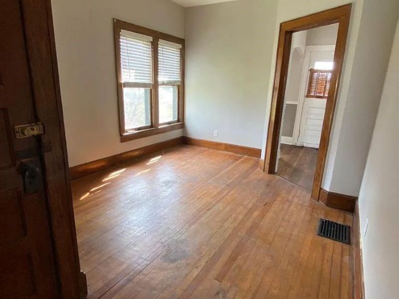 1020 Gaston Avenue, Cambridge, OH 43725 Photo 12