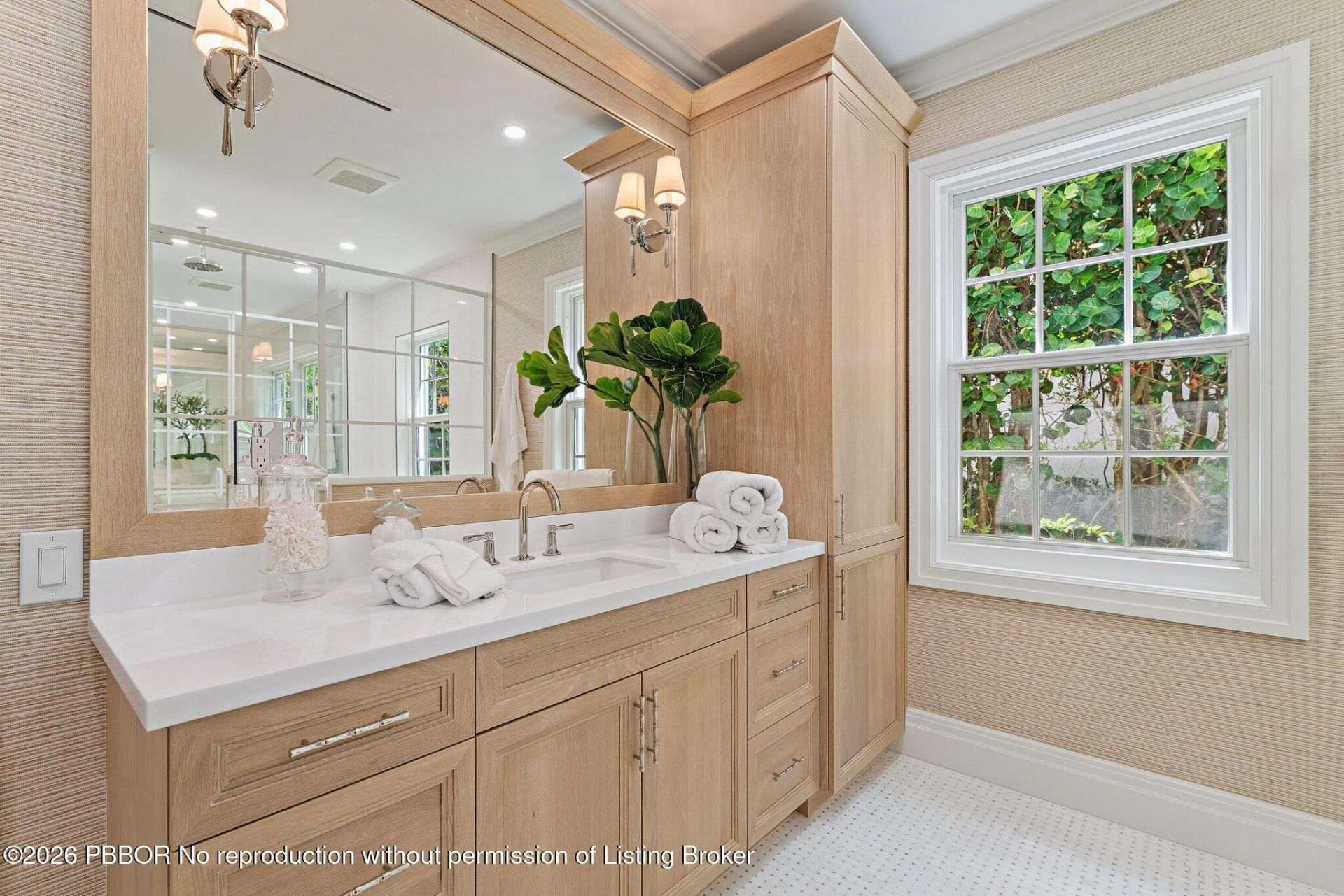 43 N Beach Road, Jupiter Island, FL 33455 Photo