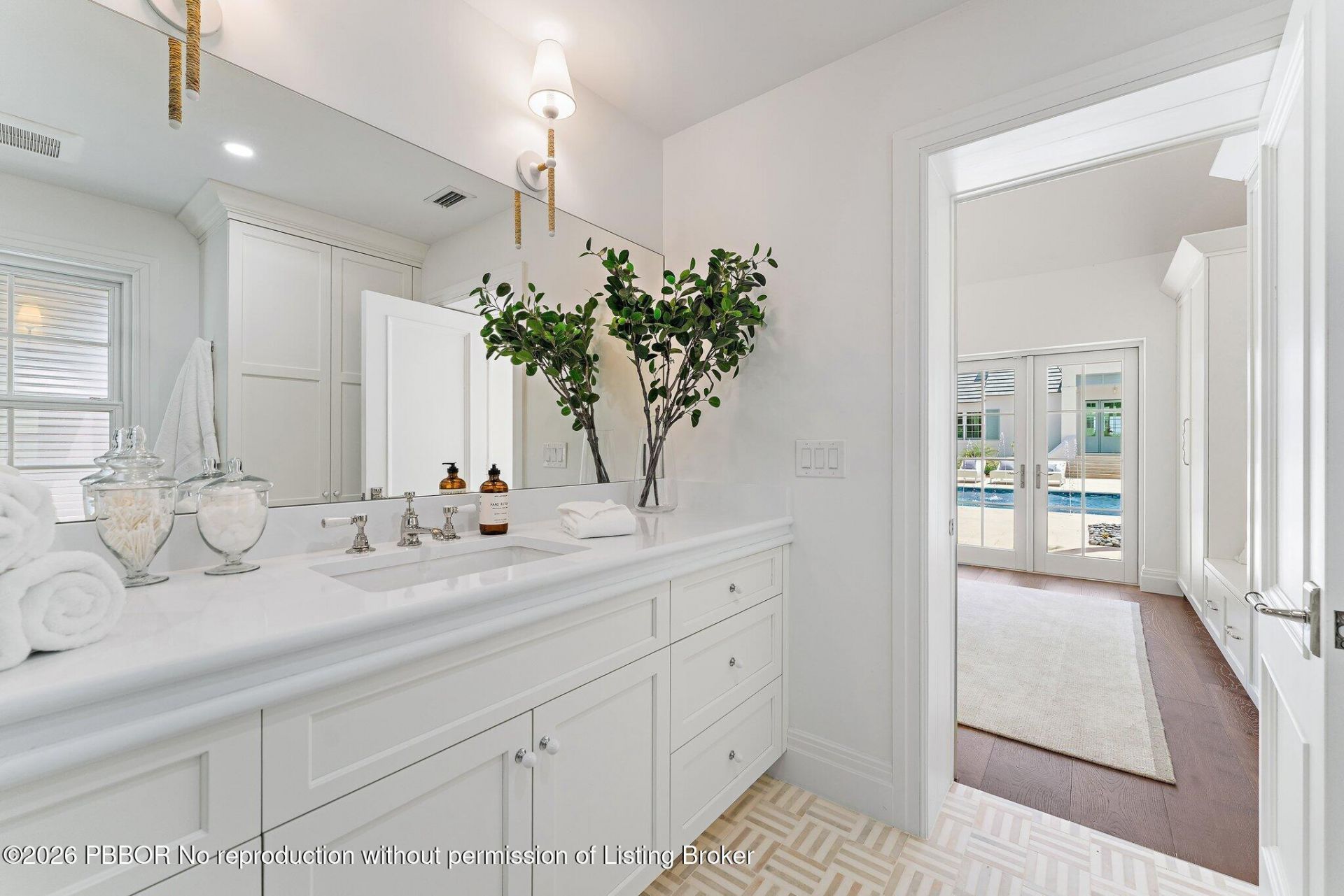 43 N Beach Road, Jupiter Island, FL 33455 Photo