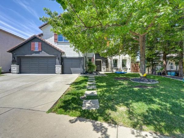 6326 Galaxy Ln, Rocklin, CA 95677
