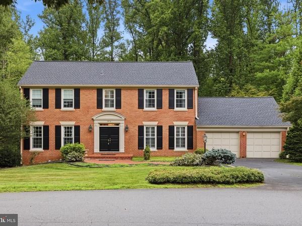 7715 CROSSOVER DRIVE, MCLEAN, VA 22102