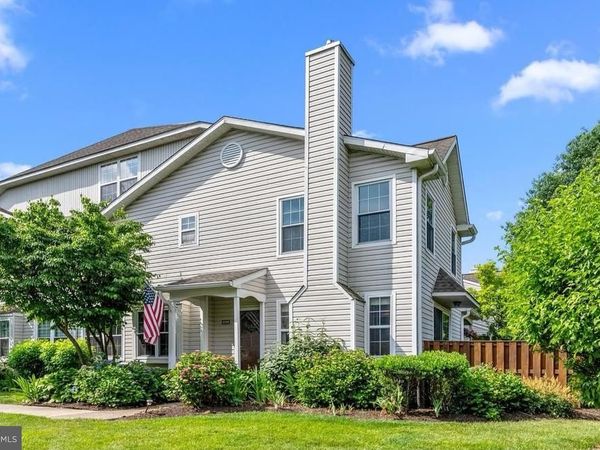8006 SPRUCE MILL, Unit 694, YARDLEY, PA 19067