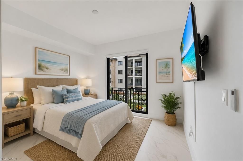 1135 3rd Ave S, Unit 318, Naples, FL 34102 Photo