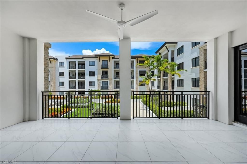 1135 3rd Ave S, Unit 318, Naples, FL 34102 Photo