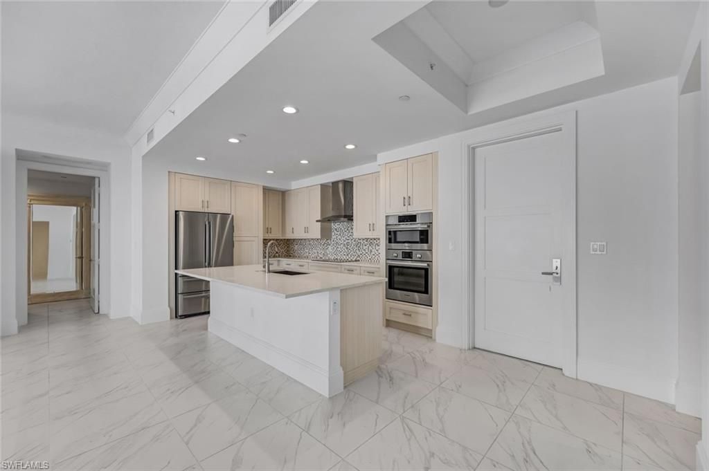 1135 3rd Ave S, Unit 318, Naples, FL 34102 Photo