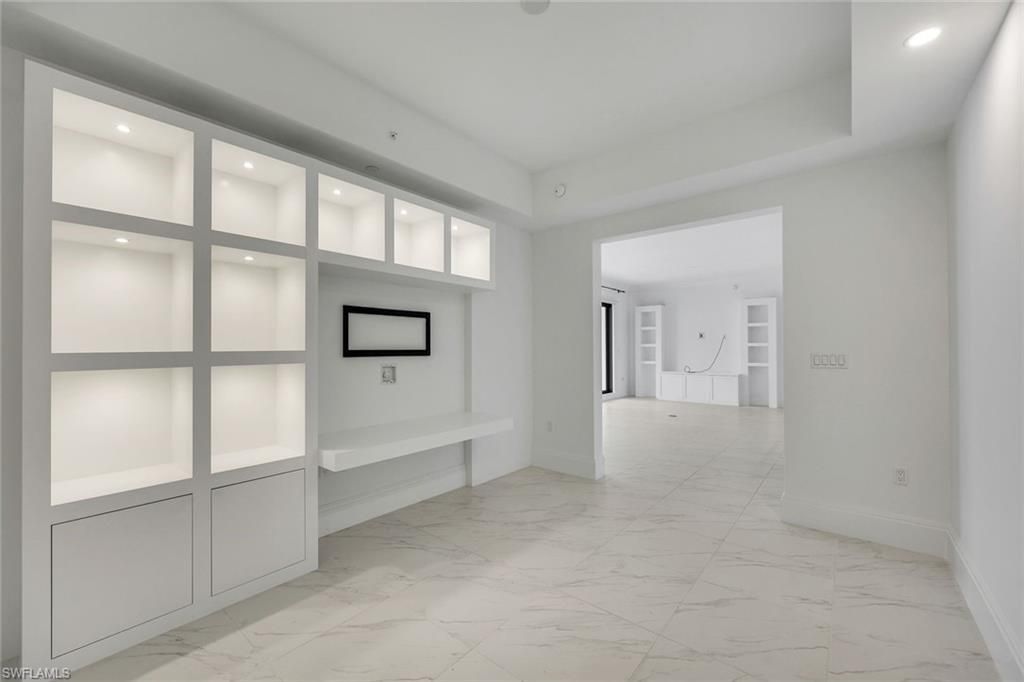 1135 3rd Ave S, Unit 318, Naples, FL 34102 Photo