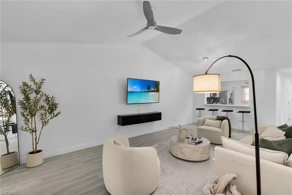 653 Squire Cir , Unit 201, Naples, FL 34104 Photo