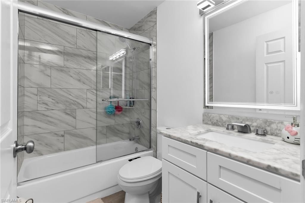 653 Squire Cir , Unit 201, Naples, FL 34104 Photo