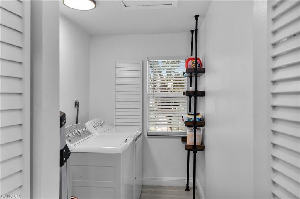 653 Squire Cir , Unit 201, Naples, FL 34104 Photo