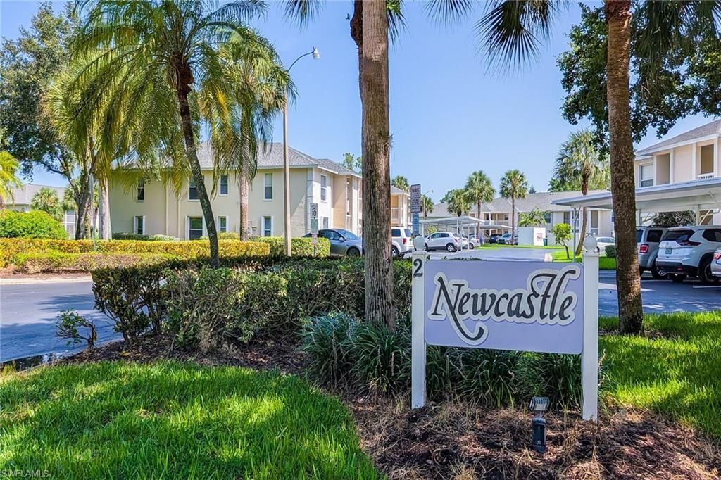 653 Squire Cir , Unit 201, Naples, FL 34104 Photo