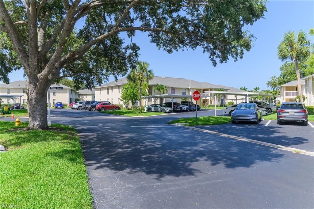 653 Squire Cir , Unit 201, Naples, FL 34104 Photo