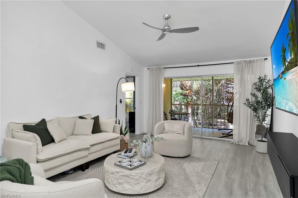 653 Squire Cir , Unit 201, Naples, FL 34104 Photo