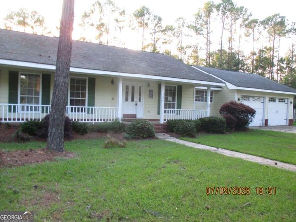2500 Pin Oak Street, Jesup, GA 31546