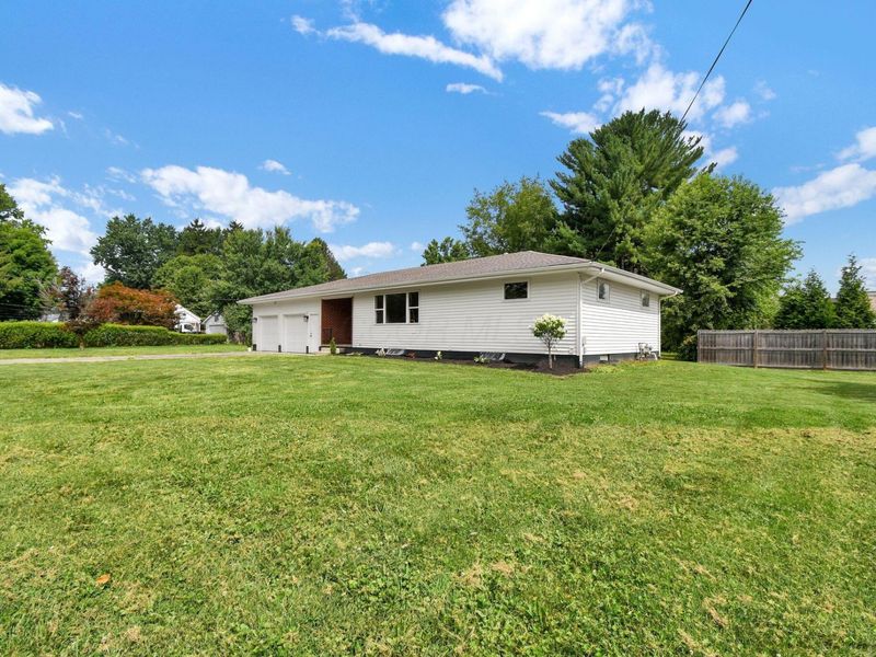 36 N Vernon Avenue, Newark, OH 43055 Photo 2