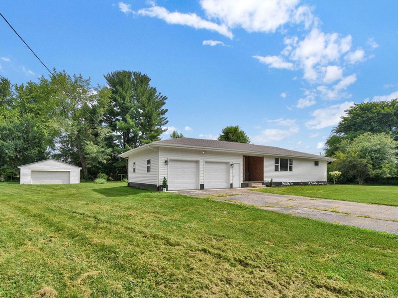36 N Vernon Avenue, Newark, OH 43055 Photo 3