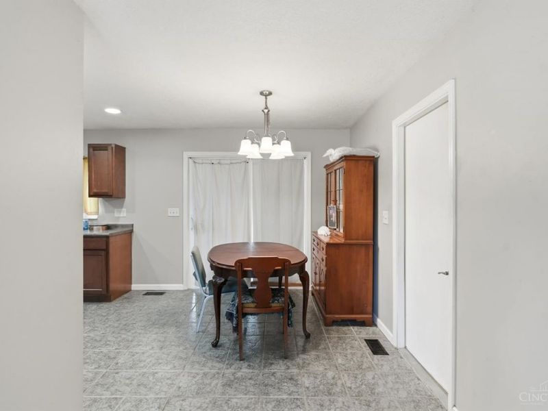 760 David Boulevard, Franklin, OH 45005 Photo 12