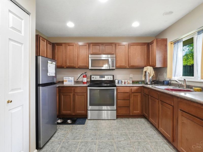760 David Boulevard, Franklin, OH 45005 Photo 14