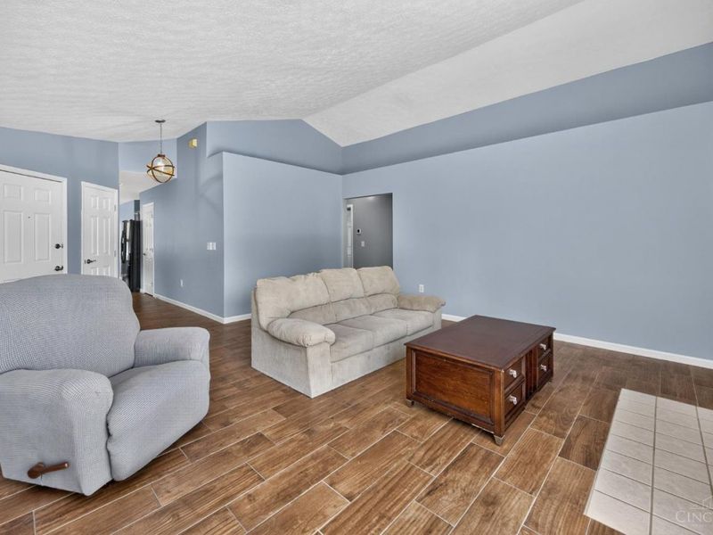 7724 Hillsdowne Circle, Maineville, OH 45039 Photo 7