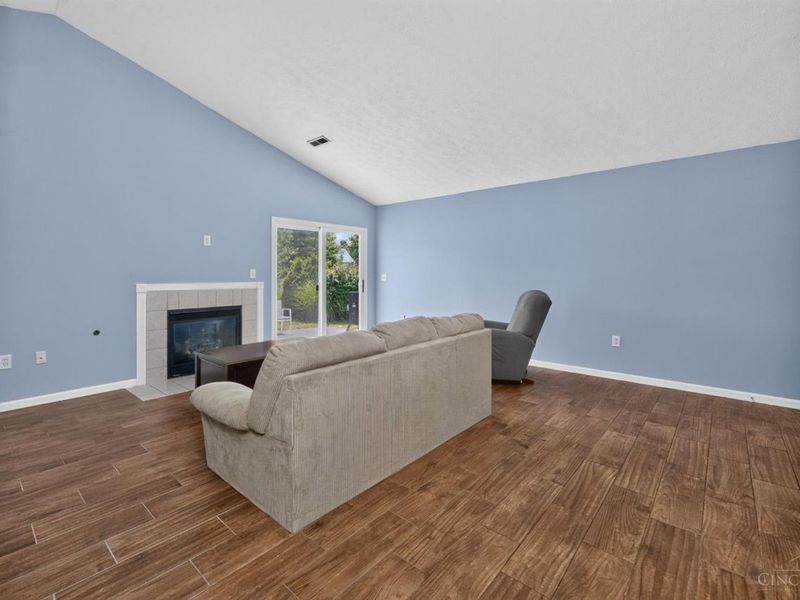 7724 Hillsdowne Circle, Maineville, OH 45039 Photo 8