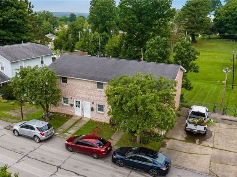 1941 & 1947 Creston Road, Cambridge, OH 43725 Photo 3