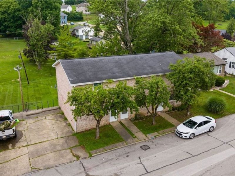 1941 & 1947 Creston Road, Cambridge, OH 43725 Photo 4