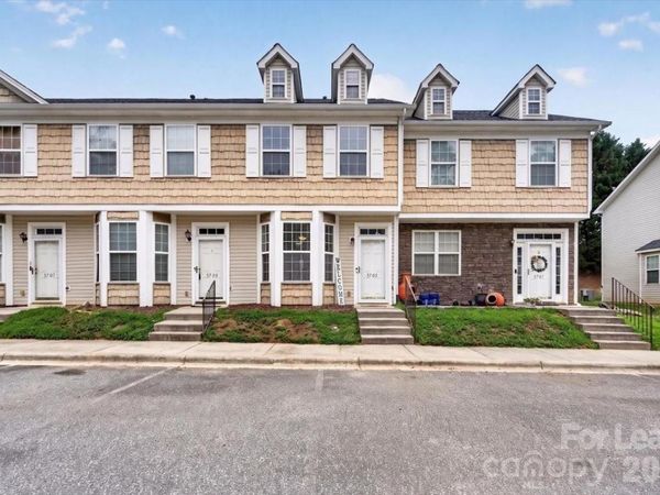 5705 Erin Drive , Dallas, NC 28034