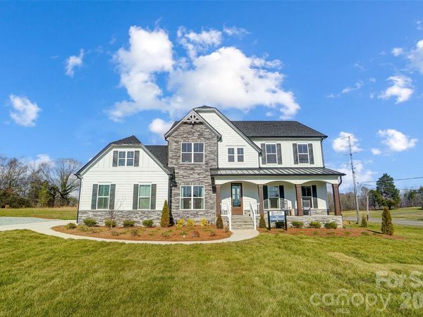 504 Fern Hill Road, Mooresville, NC 28177