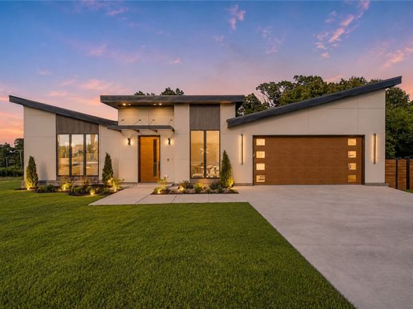 1 Taransay Drive , Bella Vista, AR 72715