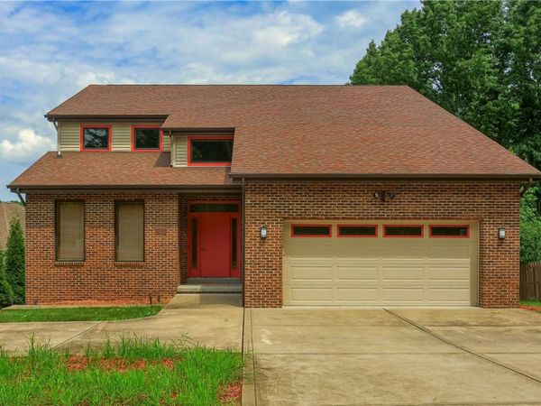 9409 Babcock Blvd, Allison Park, PA 15101