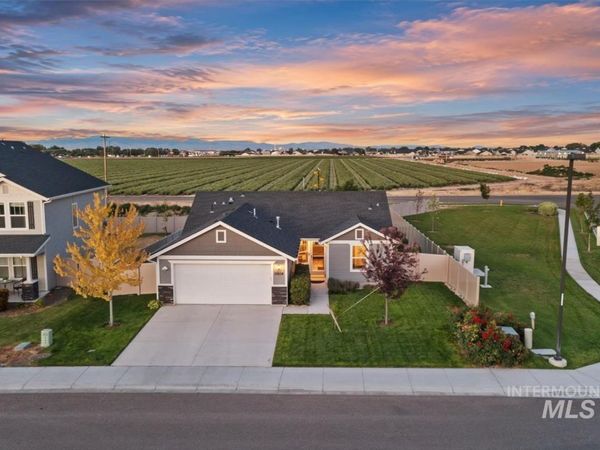 15804 N Freestone Way, Nampa, ID 83651
