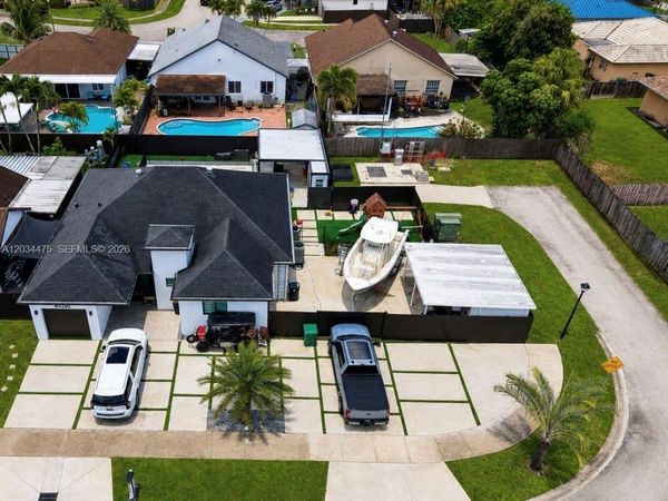 14420 SW 157th St , Miami, FL 33177