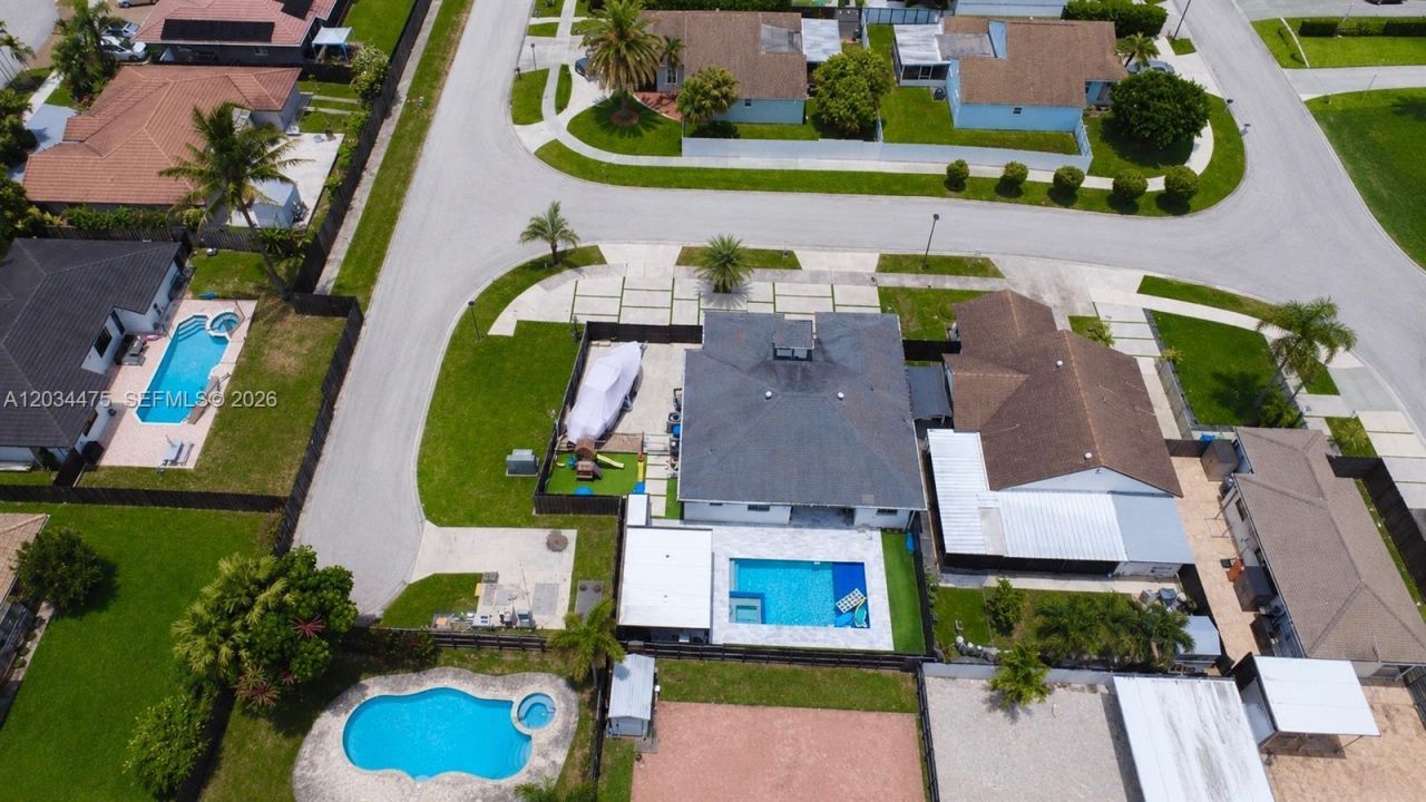 14420 SW 157th St , Miami, FL 33177 Photo