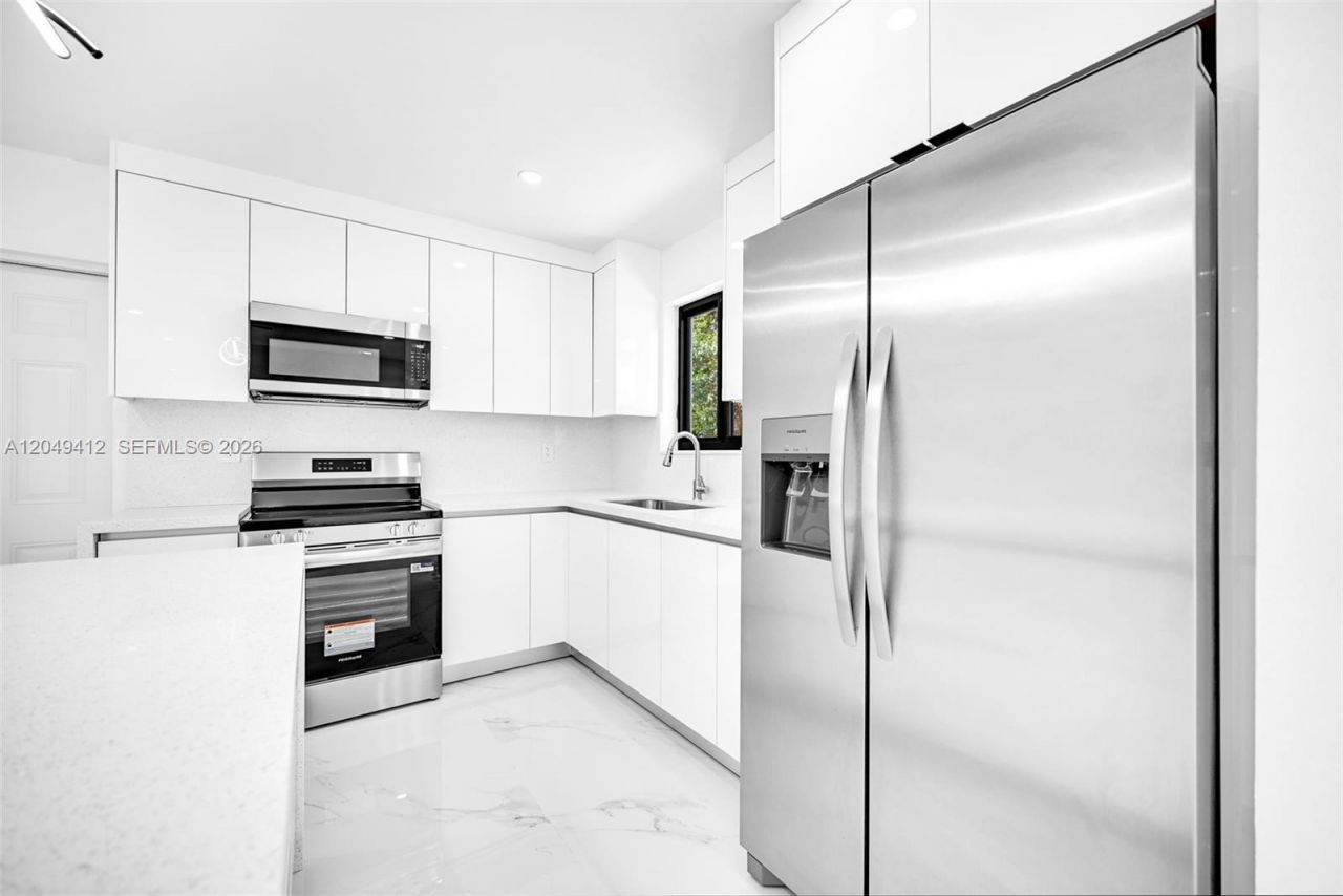 17221 NW 24th Pl , Miami Gardens, FL 33056 Photo