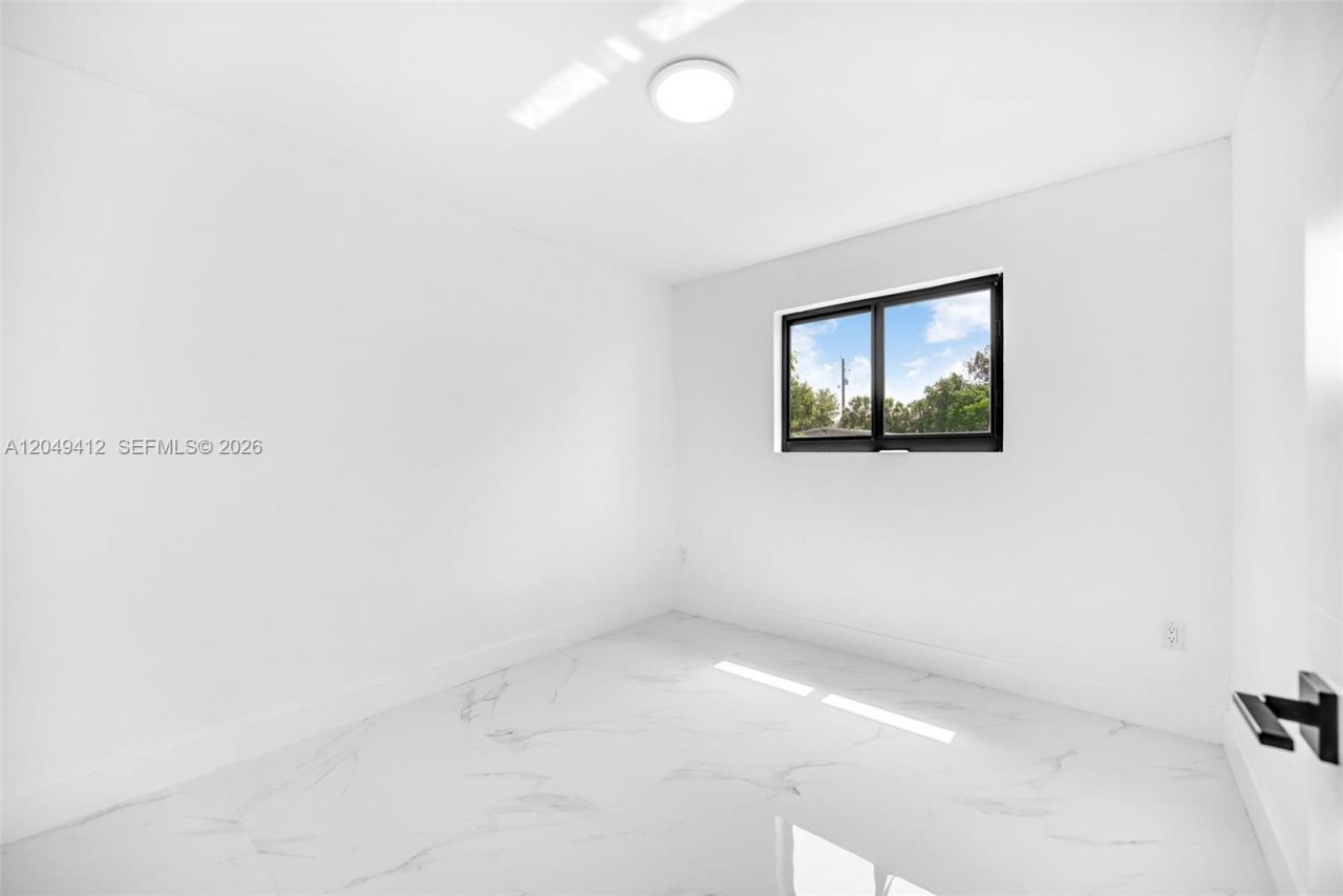 17221 NW 24th Pl , Miami Gardens, FL 33056 Photo
