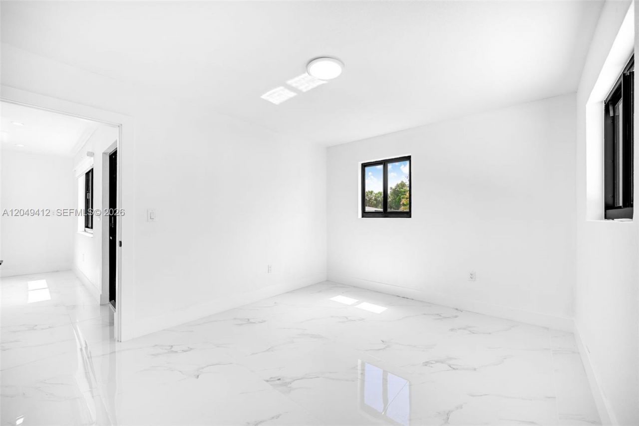 17221 NW 24th Pl , Miami Gardens, FL 33056 Photo