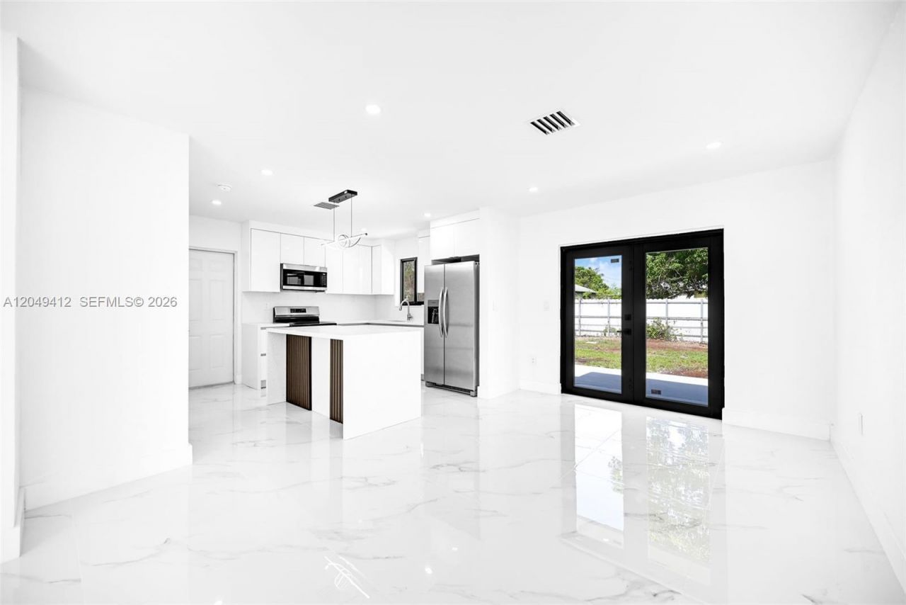 17221 NW 24th Pl , Miami Gardens, FL 33056 Photo