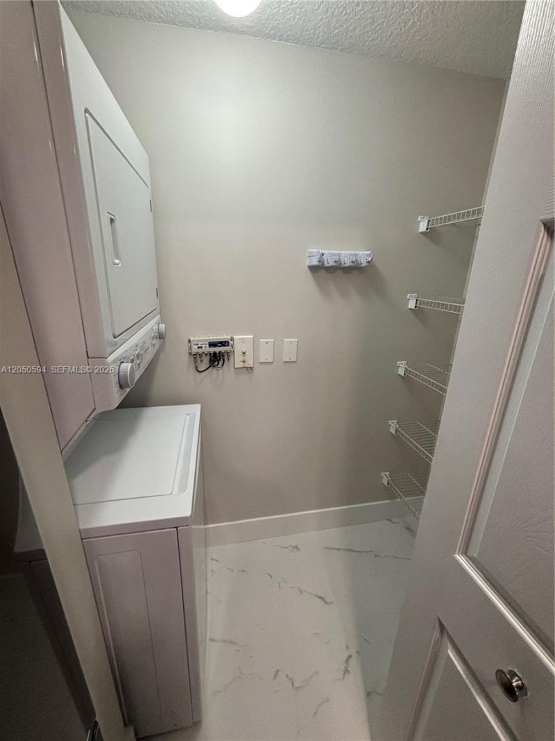 6440 NW 114th Ave, Unit 424, Doral, FL 33178 Photo