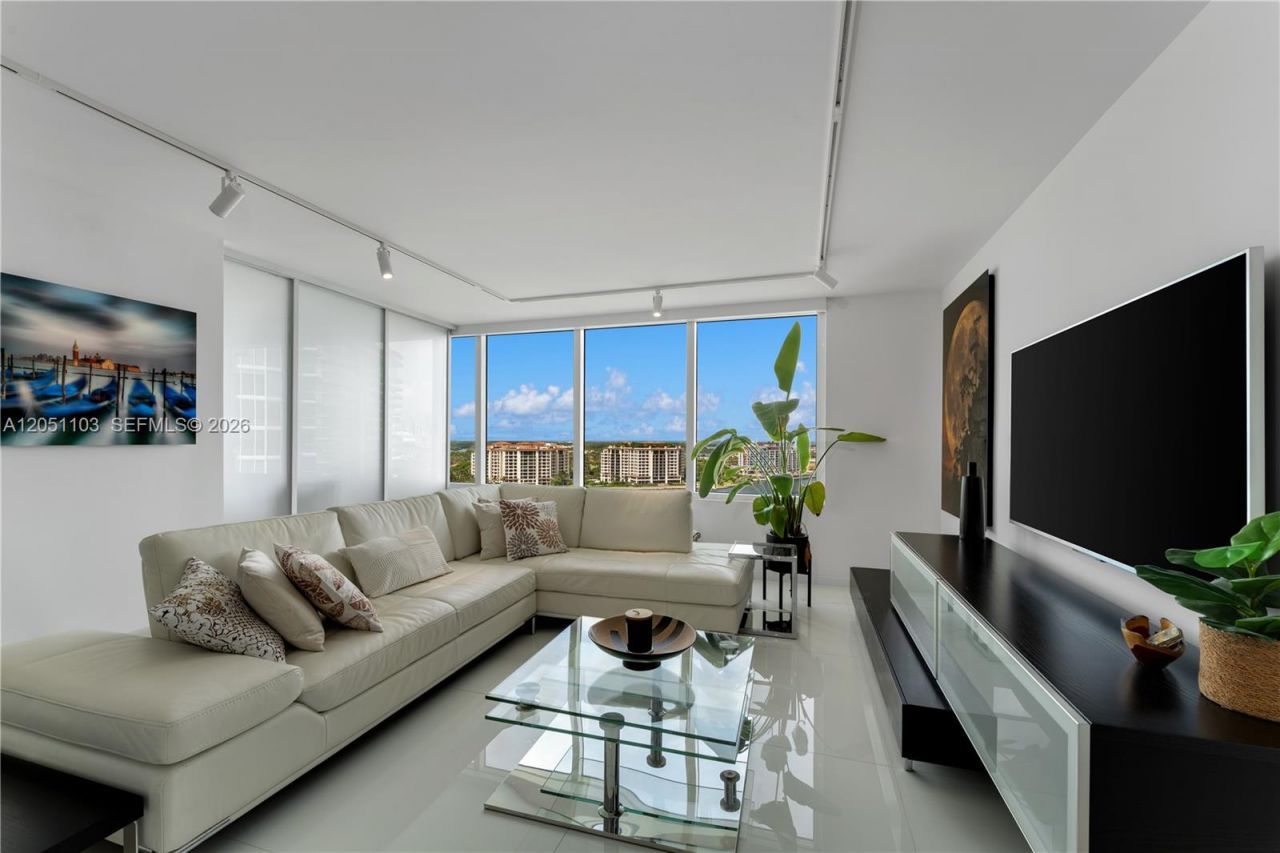 400 S Pointe Dr, Unit 1805, Miami Beach, FL 33139 Photo