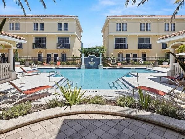 107 BRADFORD BEACH COURT , TAMPA, FL 33609