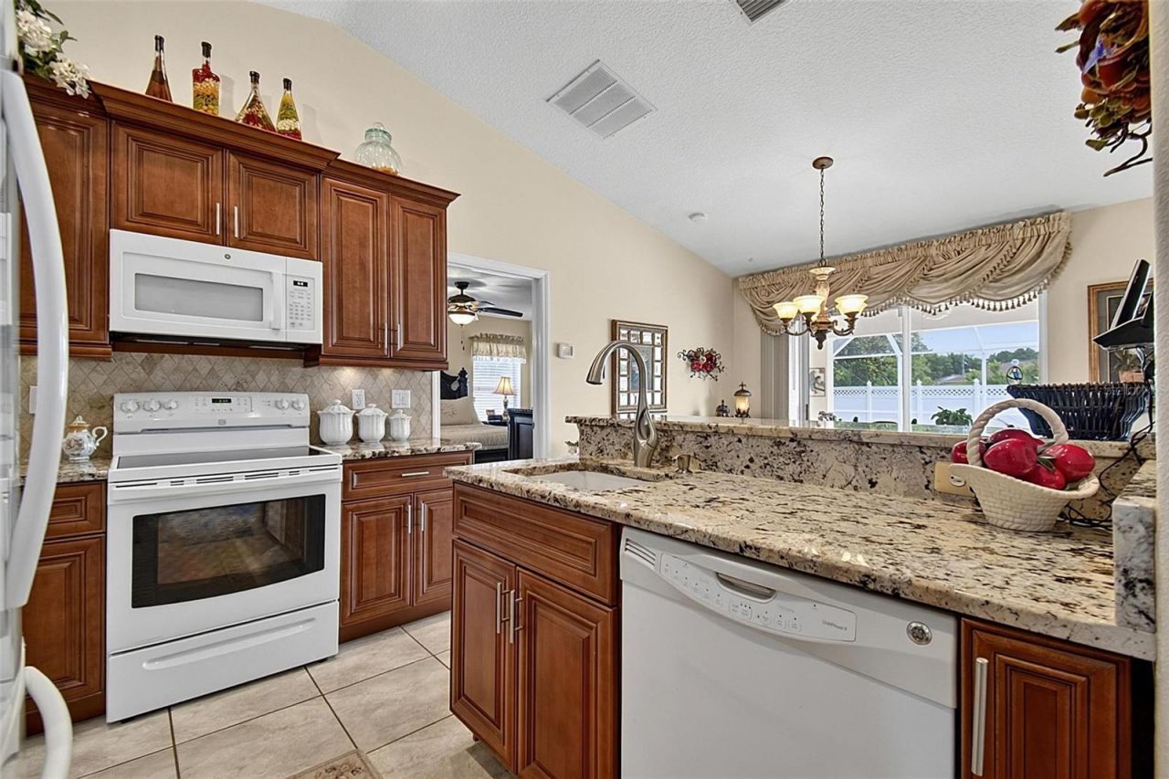 24 Lynbrook Drive, Palm Coast, FL 32137 Photo