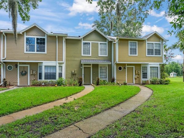 11715 WINDBOURNE COURT , ORLANDO, FL 32837