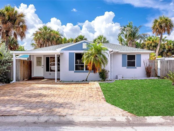 504 79TH AVENUE , ST PETERSBURG, FL 33706