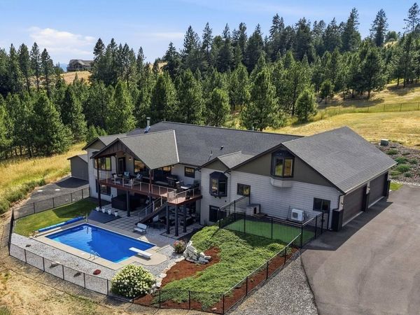 16421 N Dalton Rd, Spokane, WA 99208