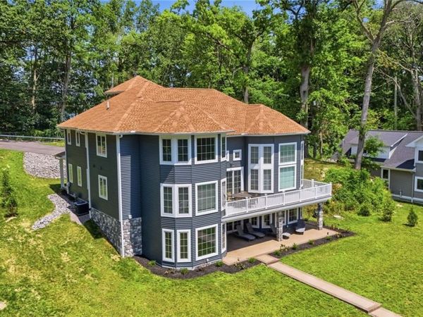 667 Seneca Road , Rochester, NY 14622