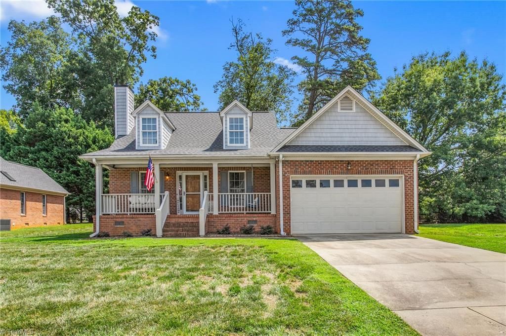 103 Somerset Court, Mebane, NC 27302 Main Photo